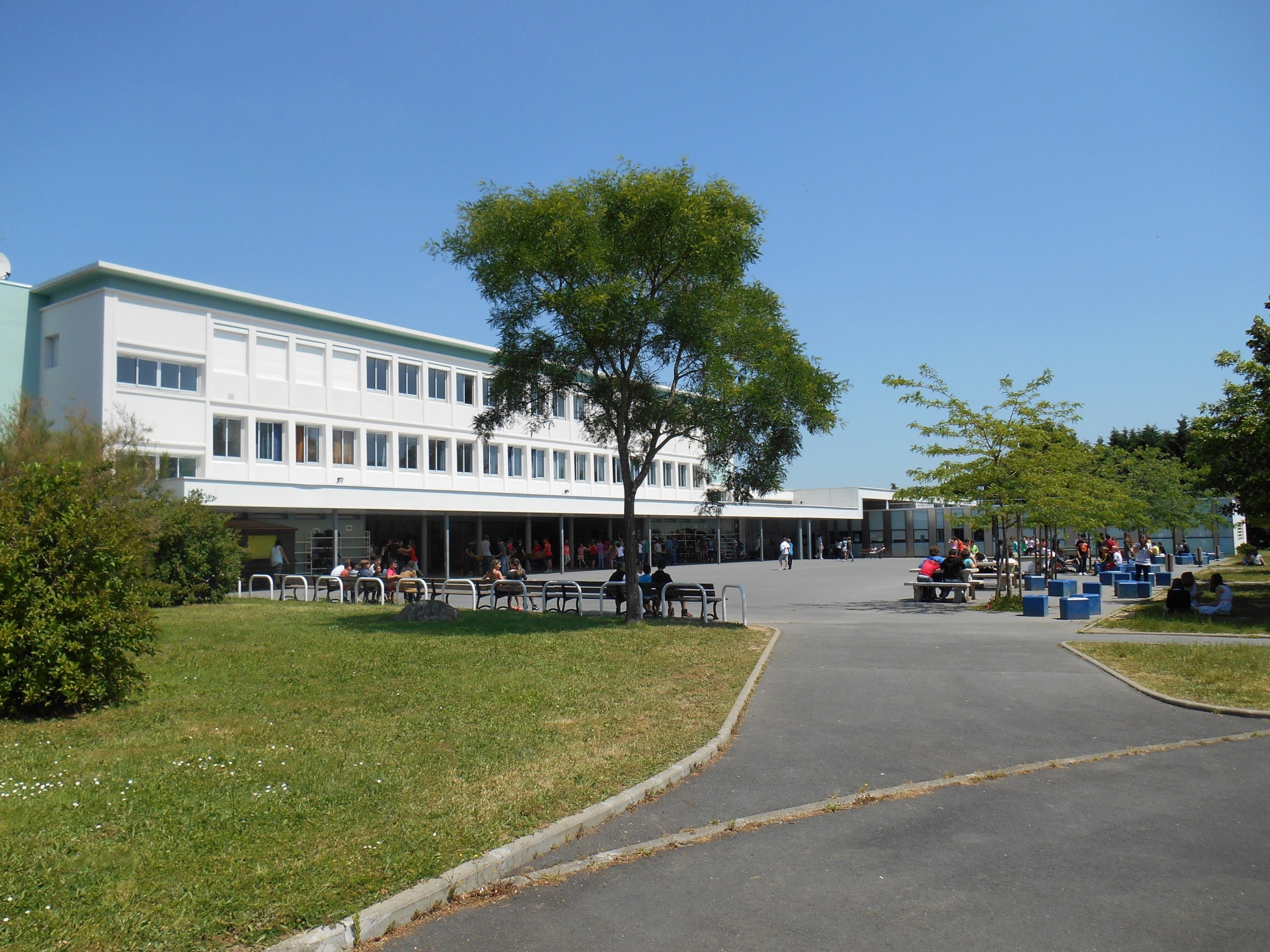 mairie-de-getigne-college-lycee-cacault